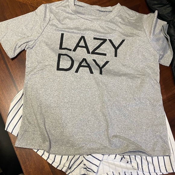 Shorts PJ Set- Medium - Picture 2 of 4